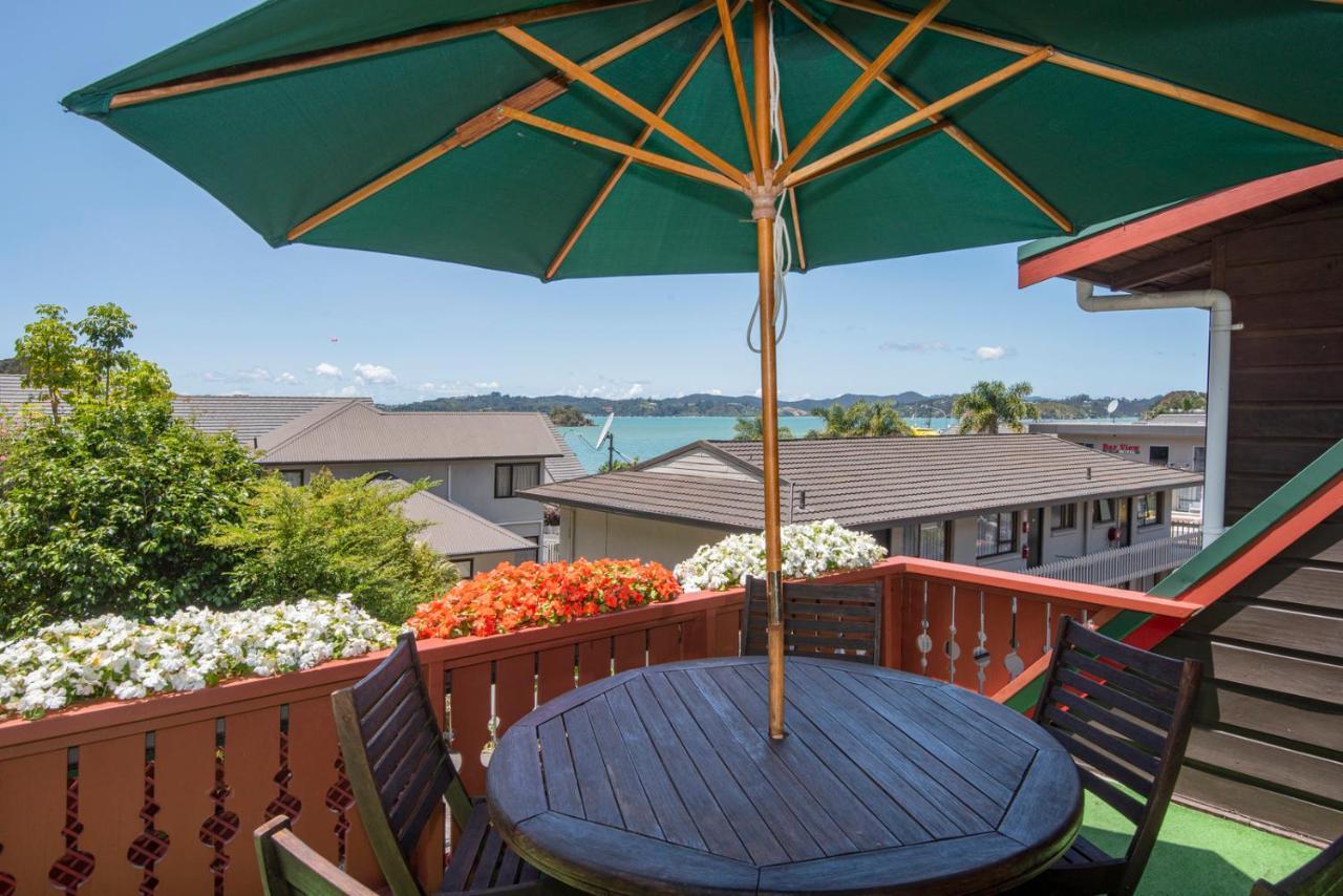 Swiss Chalet Lodge Motel Пайхия Екстериор снимка